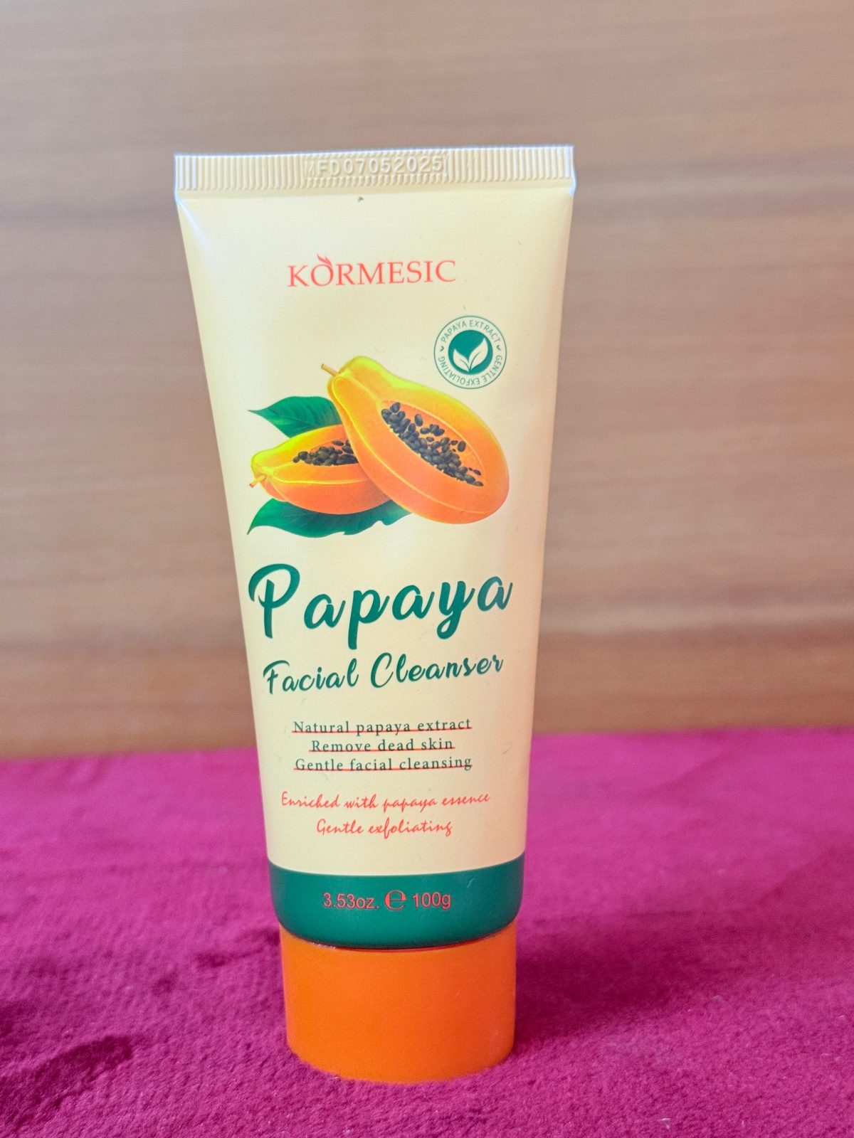 KORMSIC Papaya Facial Cleanser - Image 1