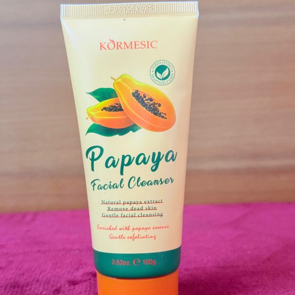 KORMSIC Papaya Facial Cleanser